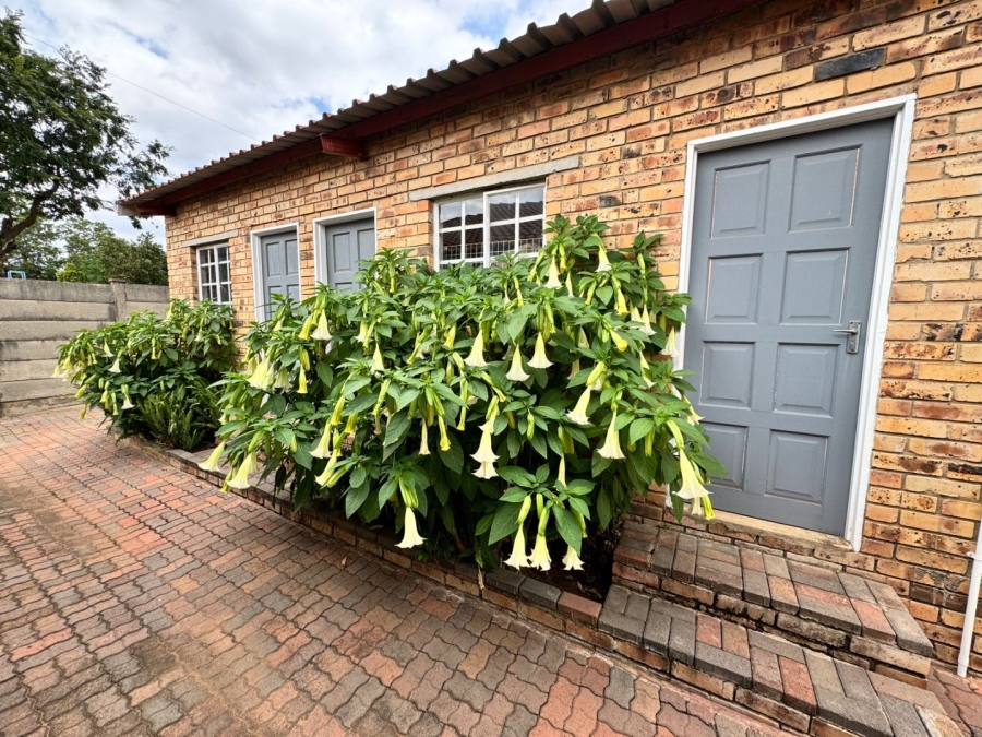 6 Bedroom Property for Sale in Orkney North West